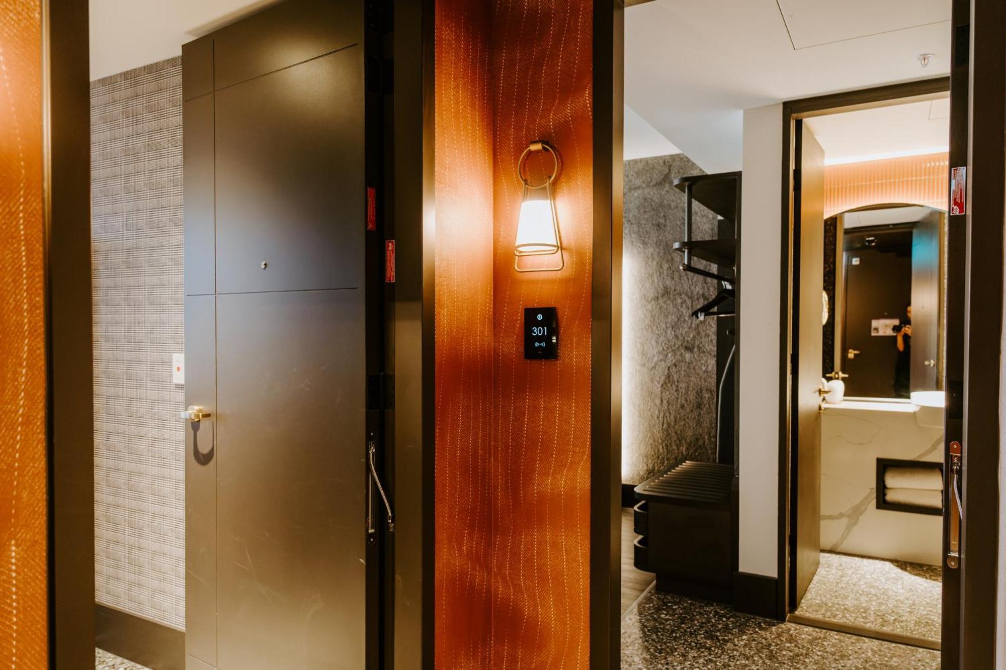 The Motley Hotel Richmond, Tapestry Collection By Hilton Melbourne Exterior photo