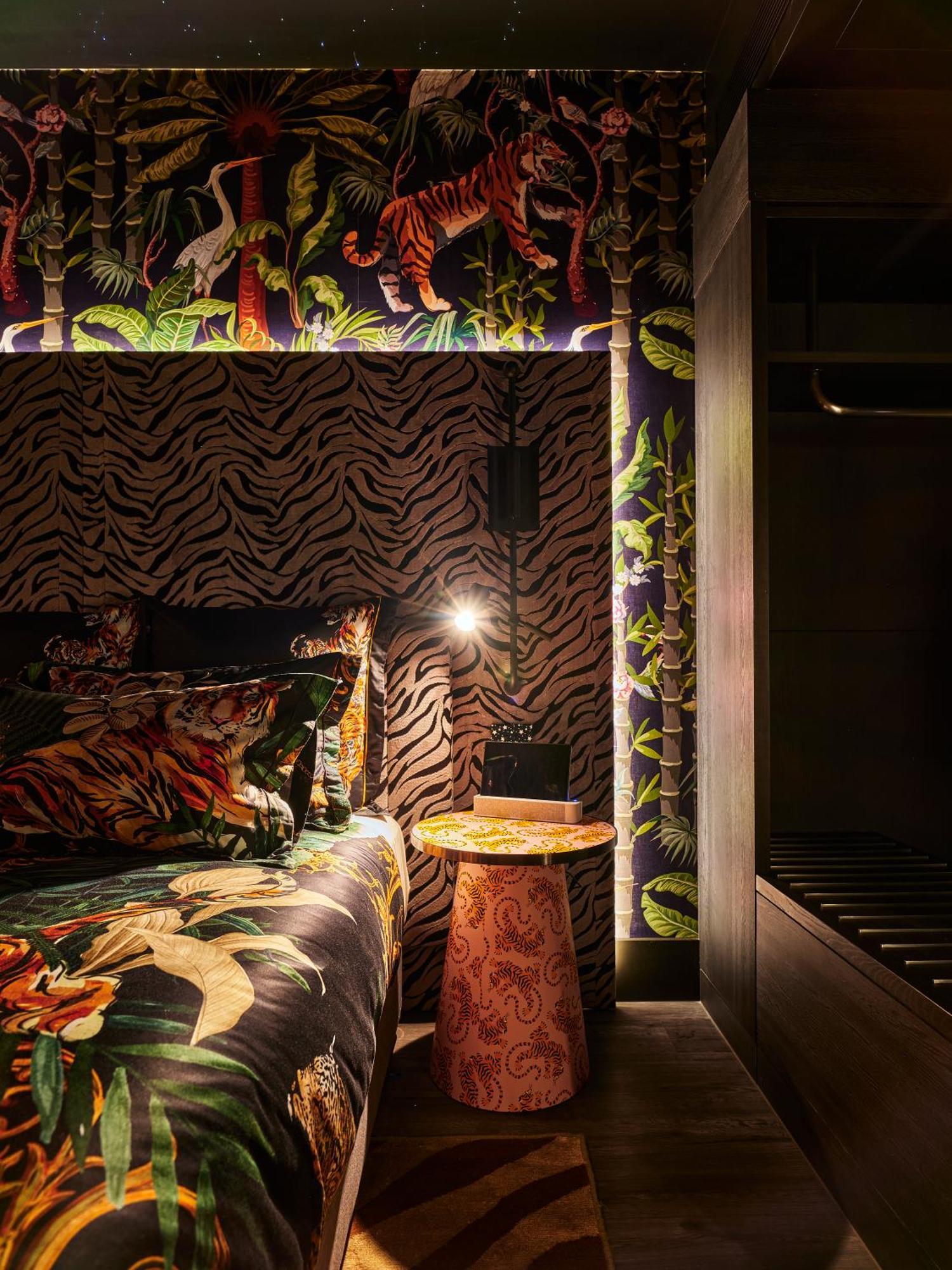 The Motley Hotel Richmond, Tapestry Collection By Hilton Melbourne Exterior photo