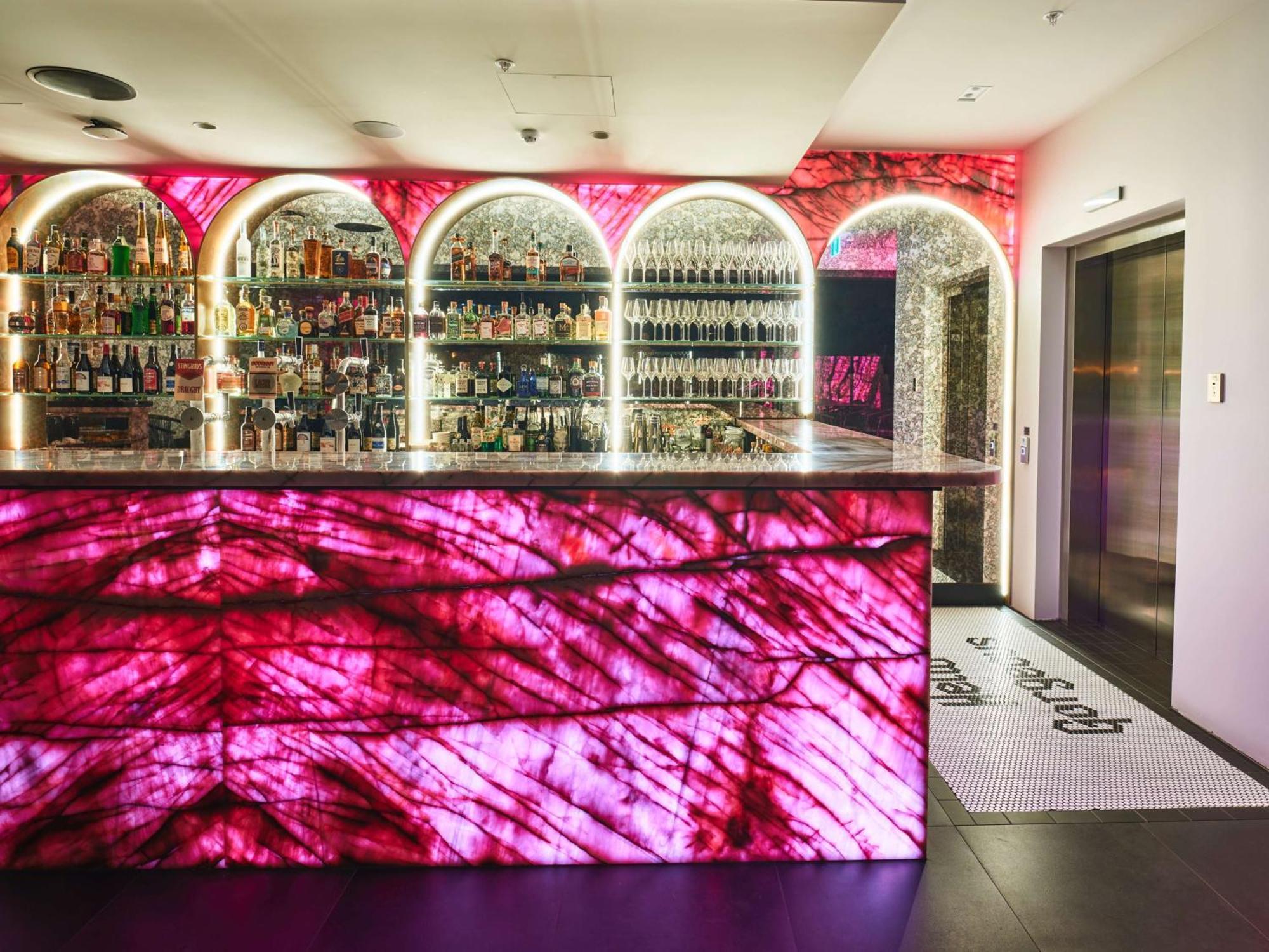 The Motley Hotel Richmond, Tapestry Collection By Hilton Melbourne Exterior photo