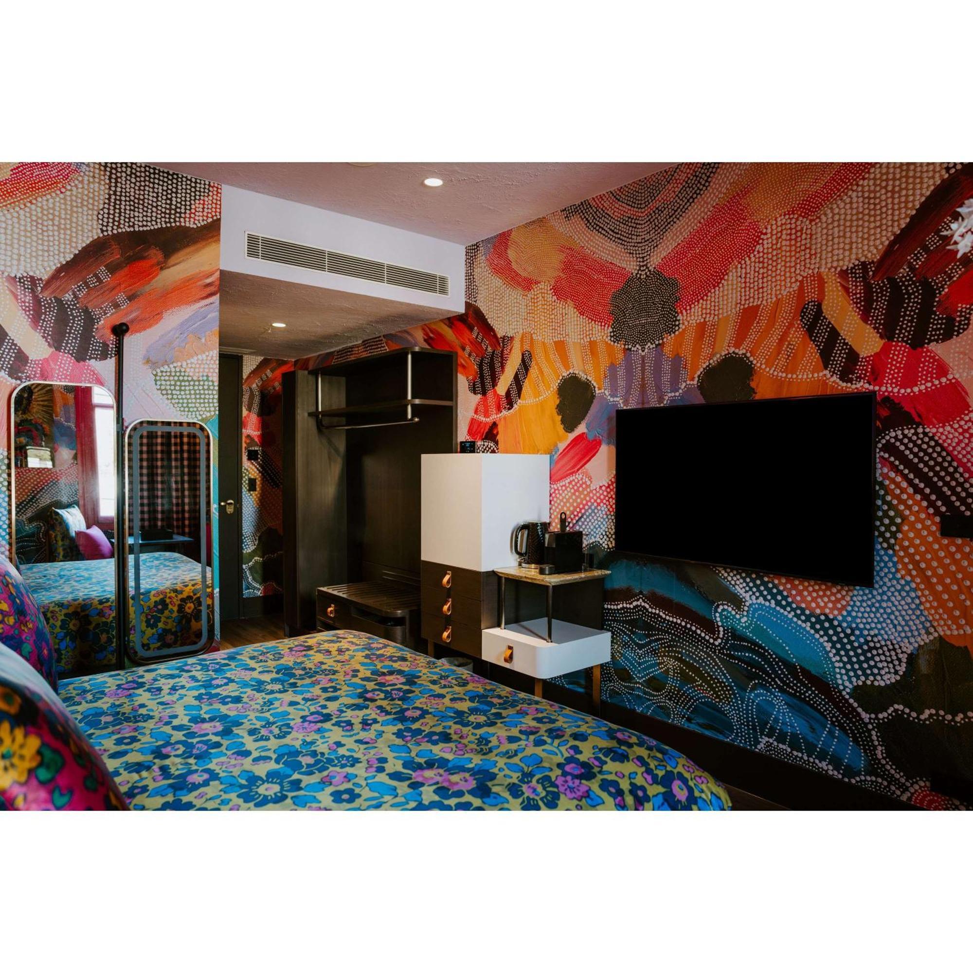 The Motley Hotel Richmond, Tapestry Collection By Hilton Melbourne Exterior photo